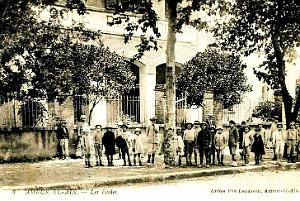 AMEUR EL AIN - LES ECOLES
